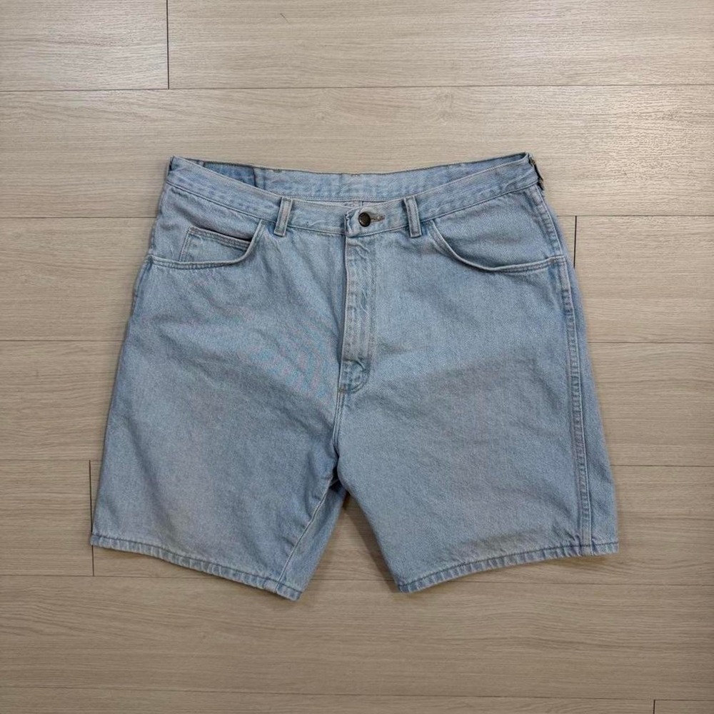 Vintage Wrangler Light Wash Relaxed Jean Shorts Mens Size 36 Y2K